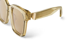 Indlæs billede til gallerivisning PREGO - Andrea - Translucent Gold - Chunky Solbriller

