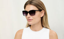 Load image into Gallery viewer, PREGO - Assisi - Butterfly Sunglasses
