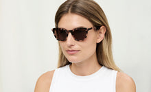 Load image into Gallery viewer, PREGO - Pineto - Cat Eye Sunglasses
